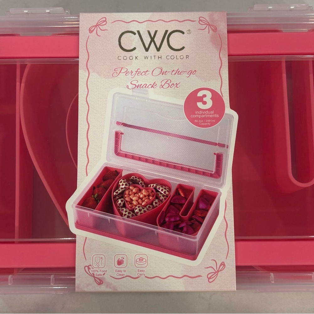 Pink Snack Box - I ❤️ U. shape